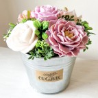 IN STOCK, Bucket with 5 soap flowers, mix 3