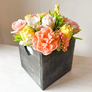 IN STOCK, brown flower box